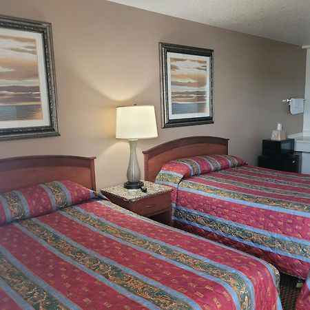 Queens Lodge Motel Уест Палм Бийч Екстериор снимка